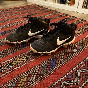 Nike boys cleats